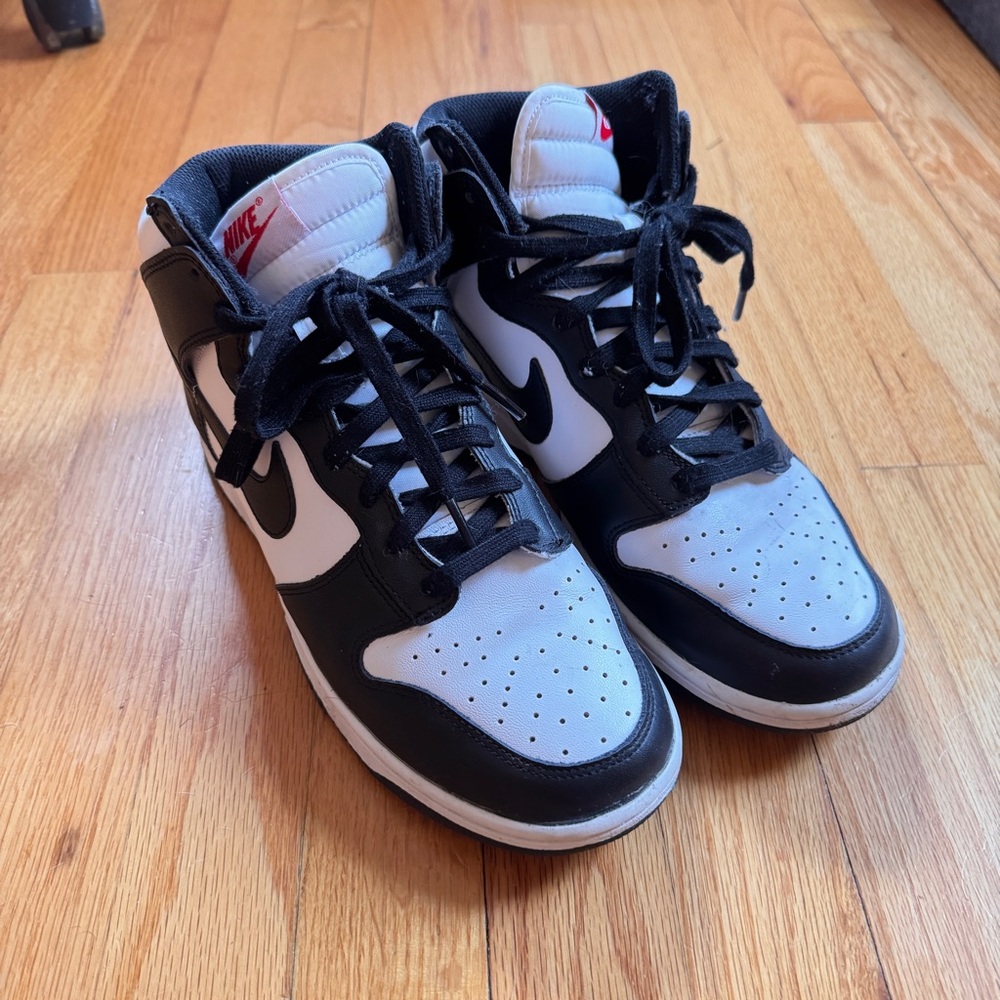 Nike Black and White Mid-Top Dunk Sneakers with Red Logo